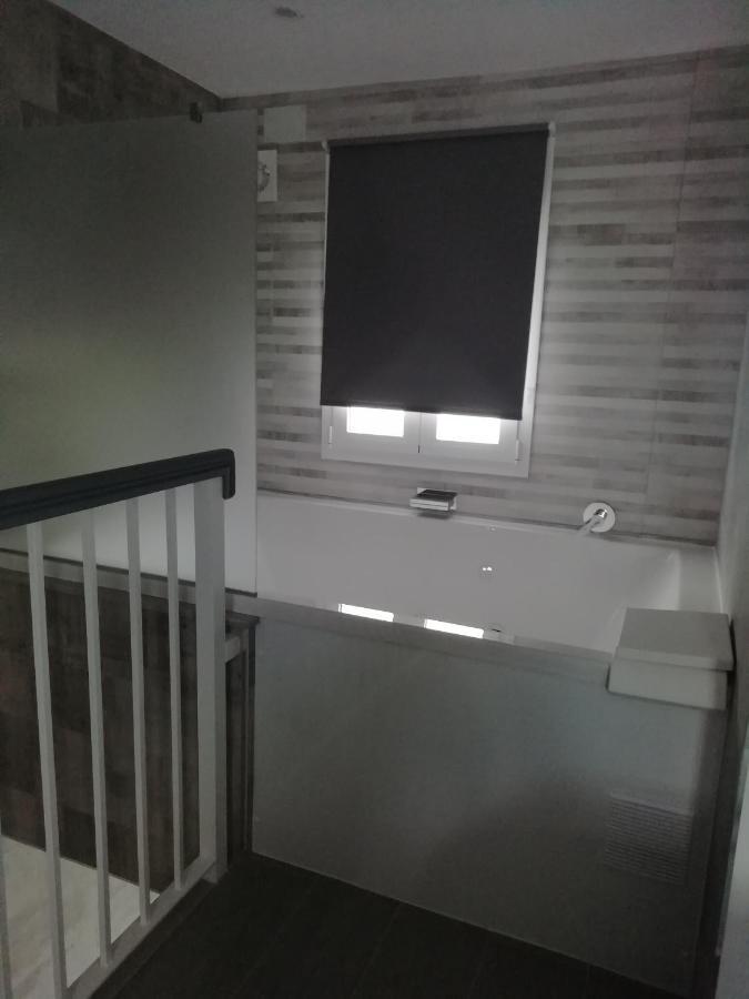 La Casita De *